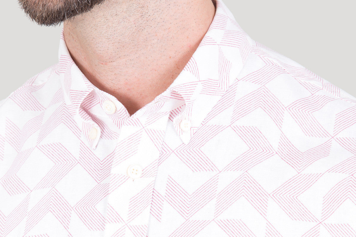 Short Sleeve Arrows Print - Red on Ecru